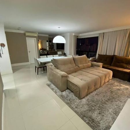 Apartamento No Centro, Com Vista Mar E Cristo Luz Balneario Camboriu Exterior foto